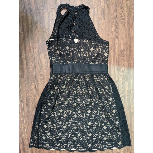 Banana Republic Black Lace Cocktail Wedding Guest Dress Sz 10 - Picture 2 of 3